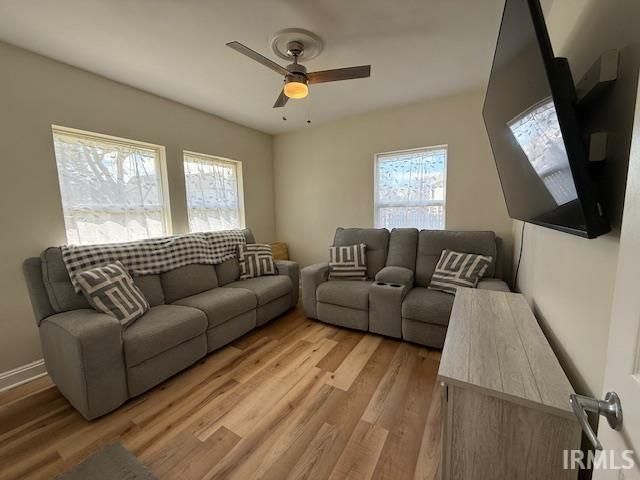 713 E Fairview Avenue, South Bend, IN 46614