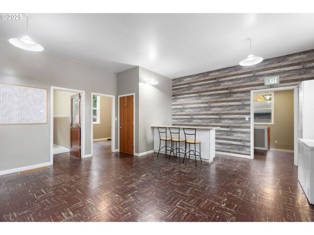 13047 Se RAMONA St, Portland, OR 97236