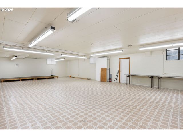 13047 Se RAMONA St, Portland, OR 97236