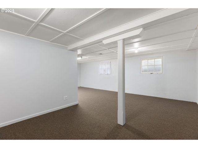 13047 Se RAMONA St, Portland, OR 97236