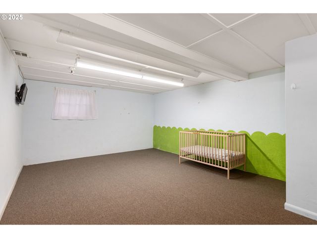 13047 Se RAMONA St, Portland, OR 97236