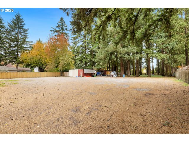 13047 Se RAMONA St, Portland, OR 97236