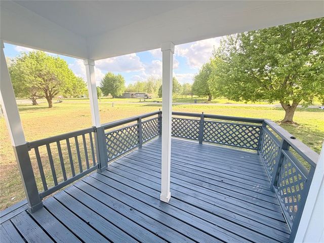 2508 Spring Valley Lane, Yukon, OK 73099