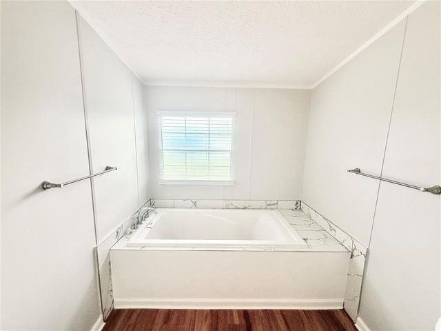 2508 Spring Valley Lane, Yukon, OK 73099