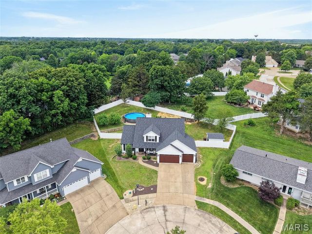 2008 Archway Drive, Wentzville, MO 63385