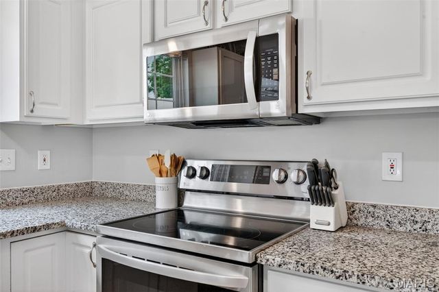 2008 Archway Drive, Wentzville, MO 63385