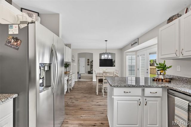 2008 Archway Drive, Wentzville, MO 63385