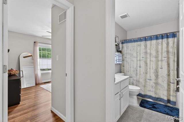 2008 Archway Drive, Wentzville, MO 63385