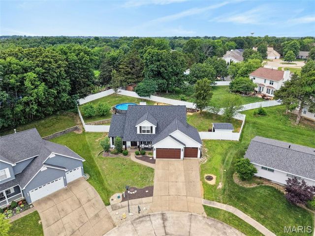 2008 Archway Drive, Wentzville, MO 63385