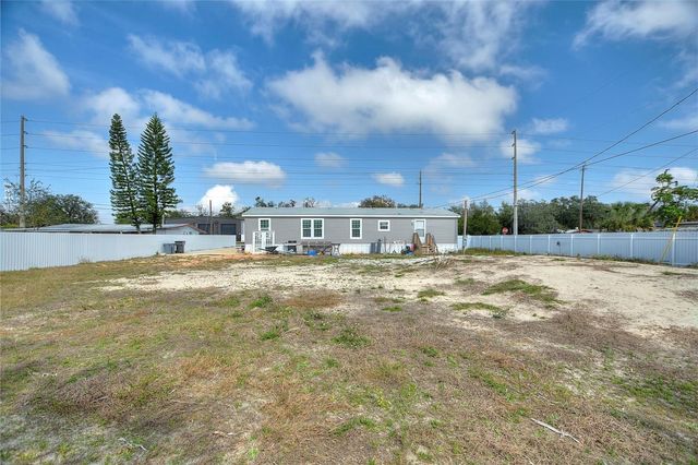 2337 E MAIN STREET, Lakeland, FL 33801