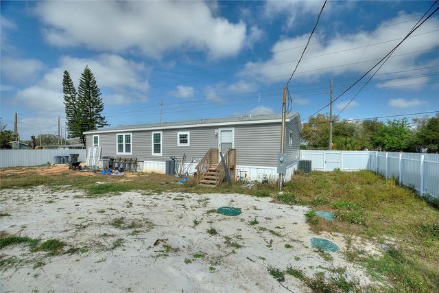 2337 E MAIN STREET, Lakeland, FL 33801