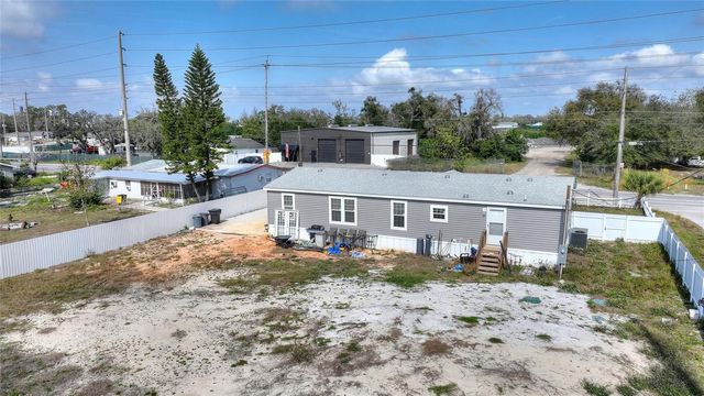 2337 E MAIN STREET, Lakeland, FL 33801