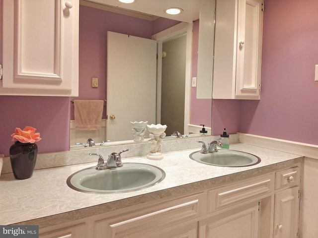 4262 UPPER RD, Shamokin, PA 17872
