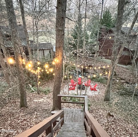 2120 Jeans Way, Sevierville, TN 37876