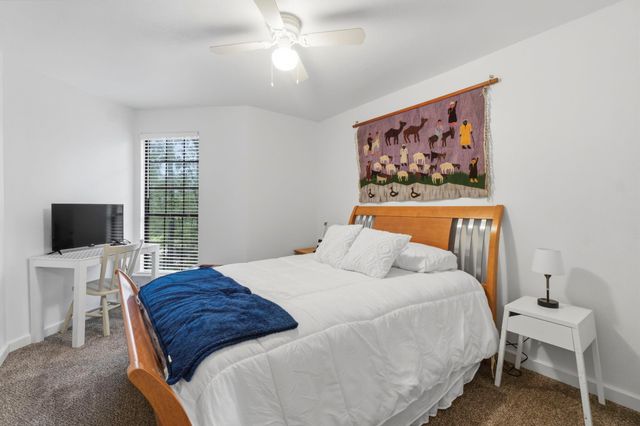 465 Creek Drive, Onalaska, TX 77360
