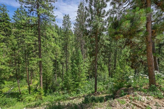 5 Todd Circle, Boise, ID 83716