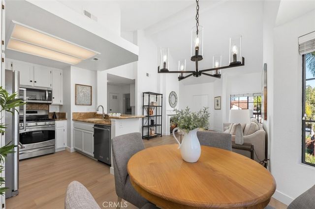 4045 Carmel View 88, San Diego, CA 92130