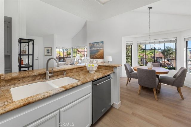 4045 Carmel View 88, San Diego, CA 92130