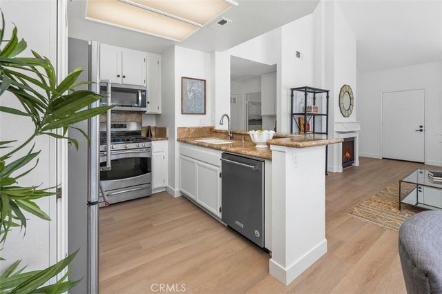 4045 Carmel View 88, San Diego, CA 92130