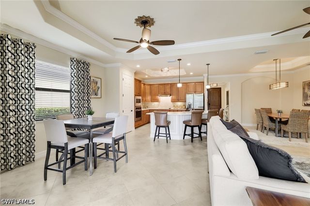 28522 Westmeath CT, Bonita Springs, FL 34135
