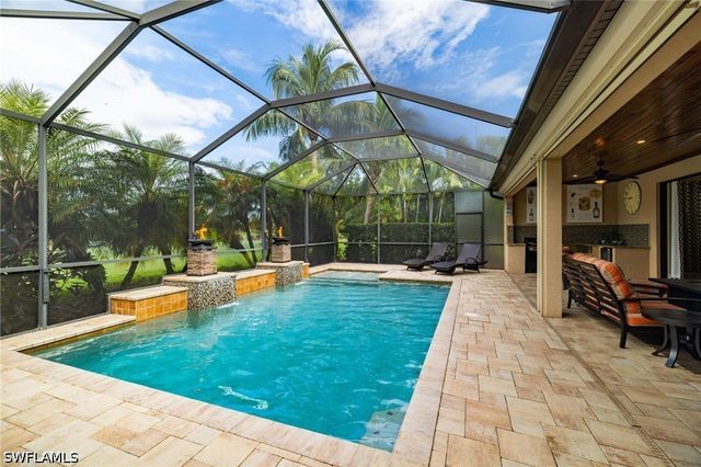 28522 Westmeath CT, Bonita Springs, FL 34135