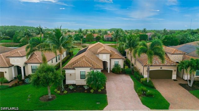 28522 Westmeath CT, Bonita Springs, FL 34135