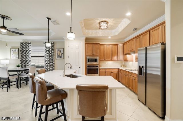 28522 Westmeath CT, Bonita Springs, FL 34135