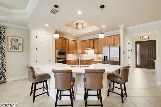 28522 Westmeath CT, Bonita Springs, FL 34135