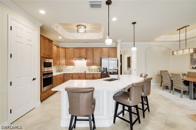 28522 Westmeath CT, Bonita Springs, FL 34135