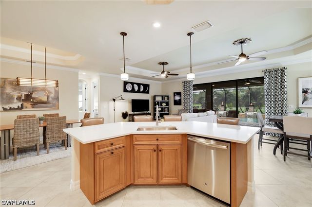 28522 Westmeath CT, Bonita Springs, FL 34135