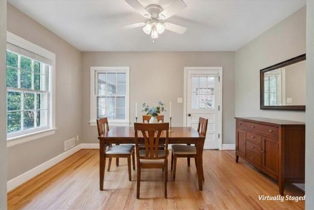 3016 Grandin RD, Roanoke, VA 24018