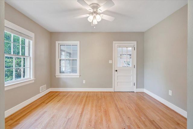 3016 Grandin RD, Roanoke, VA 24018