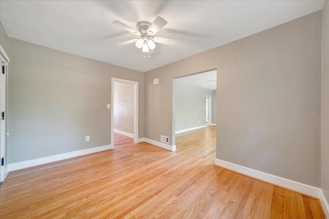 3016 Grandin RD, Roanoke, VA 24018