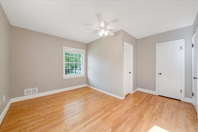 3016 Grandin RD, Roanoke, VA 24018