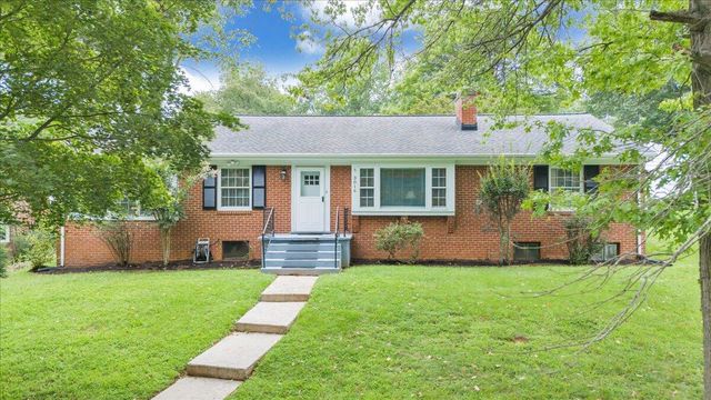 3016 Grandin RD, Roanoke, VA 24018
