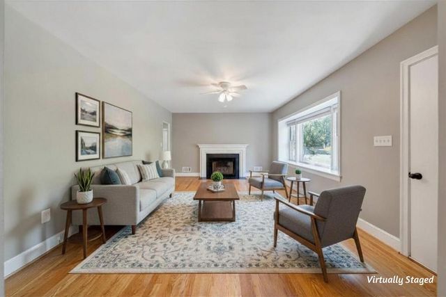 3016 Grandin RD, Roanoke, VA 24018