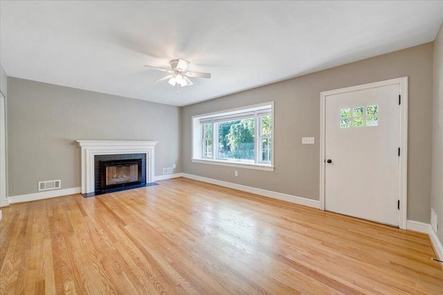 3016 Grandin RD, Roanoke, VA 24018