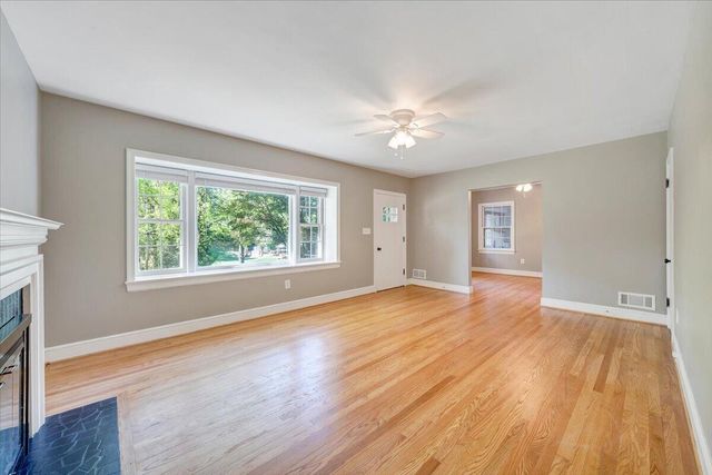 3016 Grandin RD, Roanoke, VA 24018
