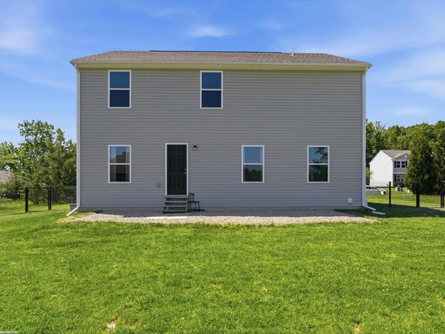 676 Woodvalley Drive, Corunna, MI 48817