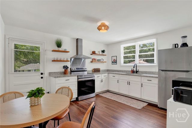 1223 & 1225 E 70th Street, Savannah, GA 31404