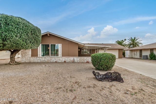 14462 N BOSWELL Boulevard, Sun City, AZ 85351