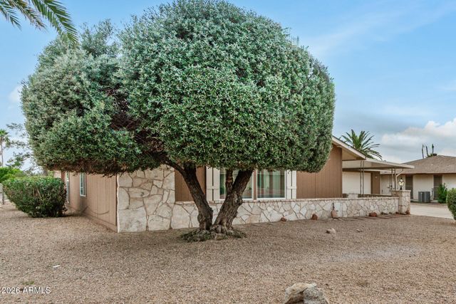 14462 N BOSWELL Boulevard, Sun City, AZ 85351