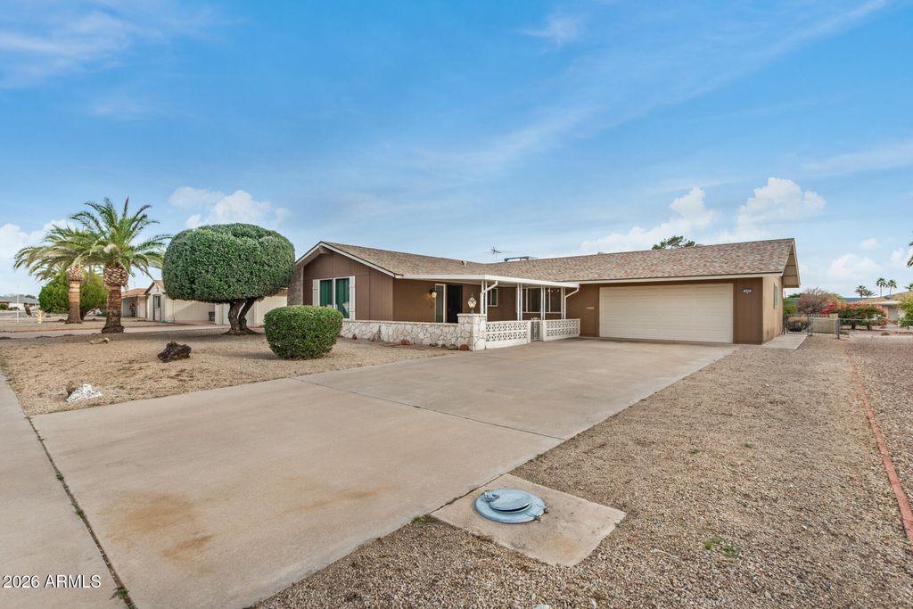 14462 N BOSWELL Boulevard, Sun City, AZ 85351