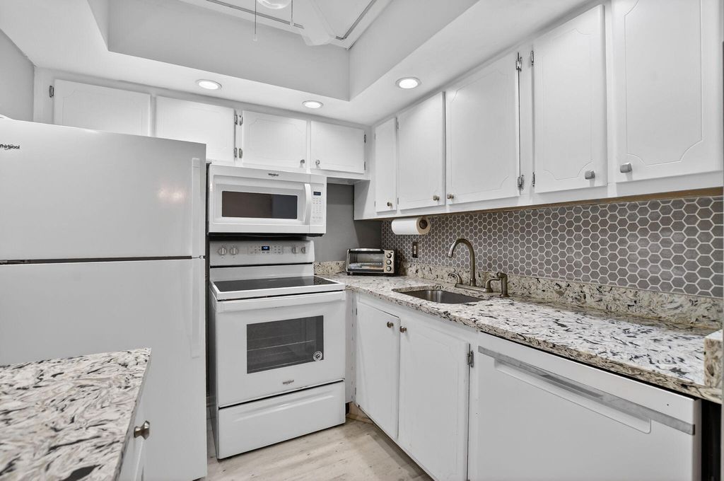 4038 Durham B, Deerfield Beach, FL 33442