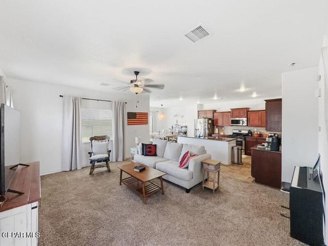 3900 LOMA BRISA Drive, El Paso, TX 79938