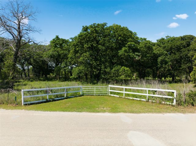 1187 Hcr 2200, Aquilla, TX 76622