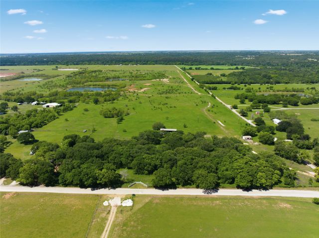 1187 Hcr 2200, Aquilla, TX 76622