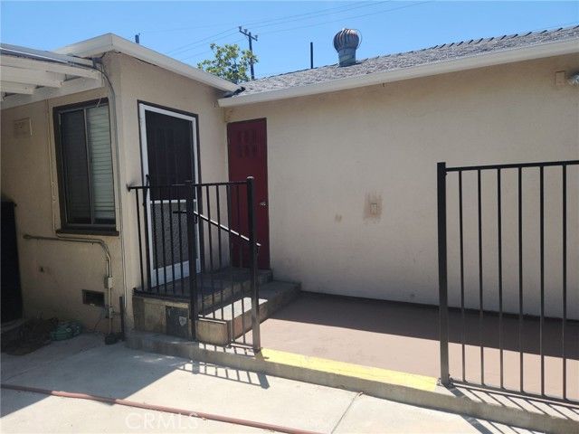 21057 Runnymede Street, Canoga Park (los Angeles), CA 91303
