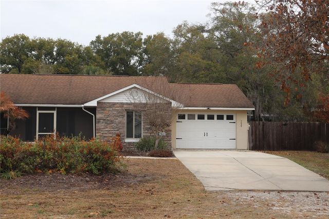 7023 WRIGHT AVENUE, Mount Dora, FL 32757