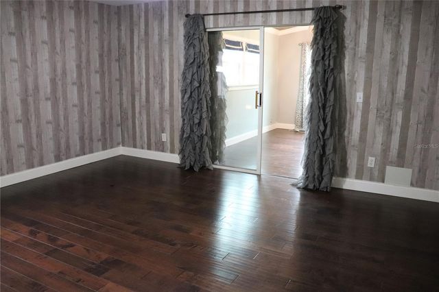 7023 WRIGHT AVENUE, Mount Dora, FL 32757